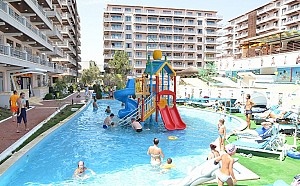 Phoenicia Holiday Resort, vacanta la Mamaia